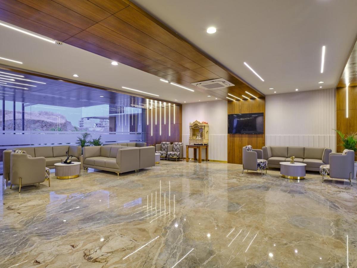 Comfort Inn , Statue Of Unity Kevadia Exterior photo
