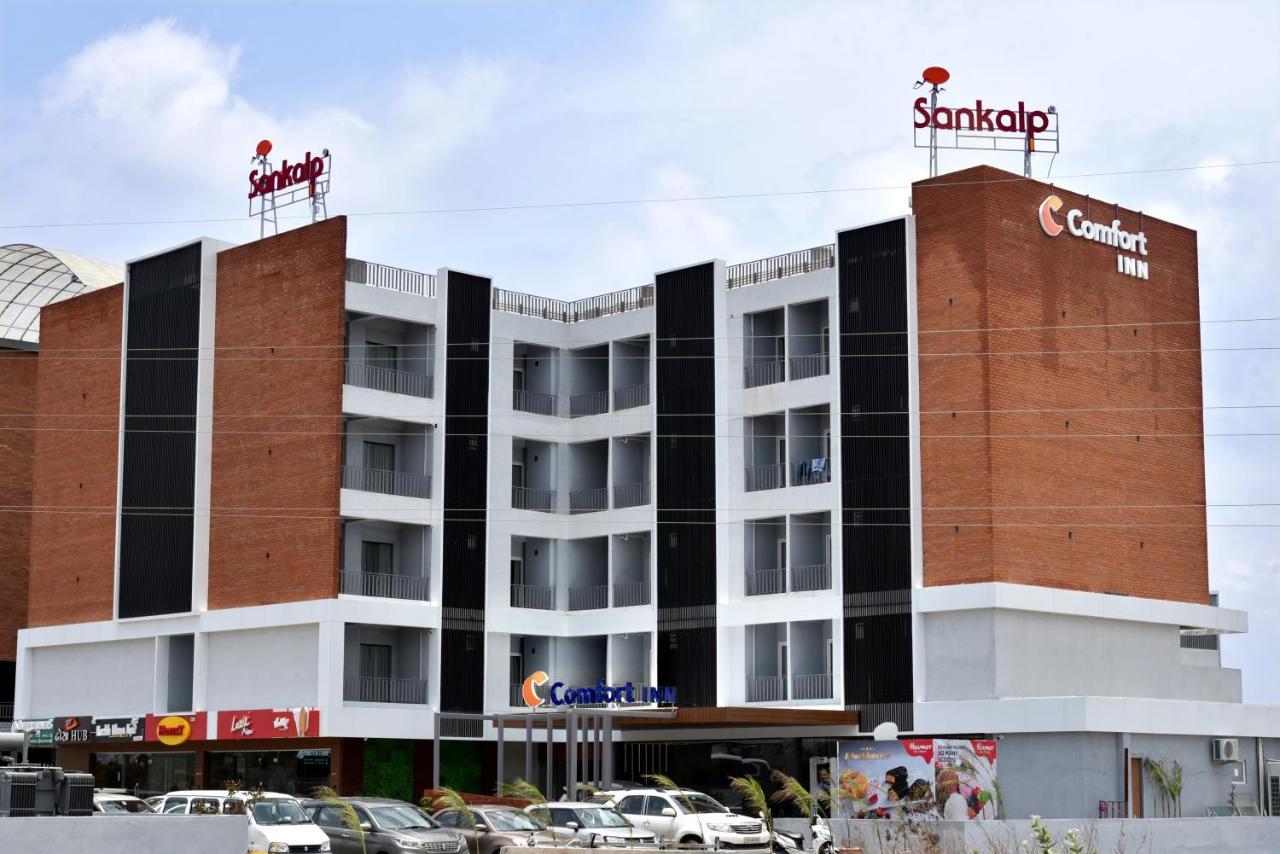 Comfort Inn , Statue Of Unity Kevadia Exterior photo